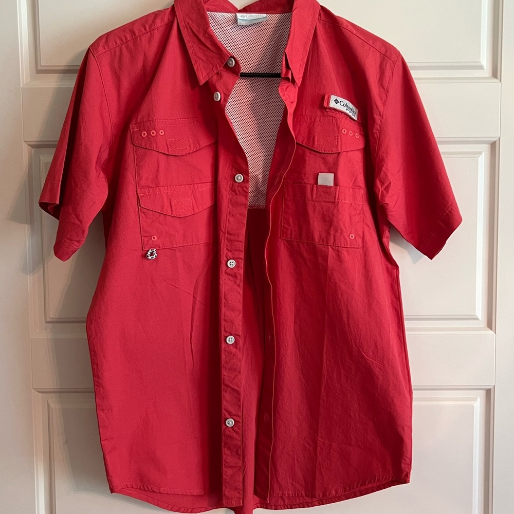 Boys size XL (18/20) Columbia button down fishing shirt